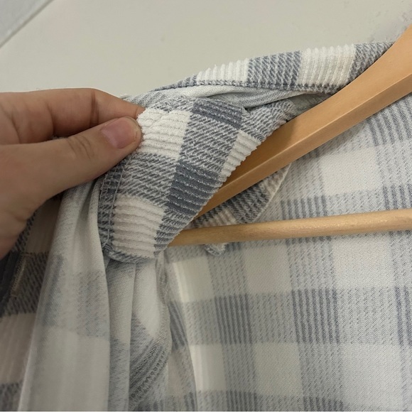 Teddi Vintage Blue Gray and White Checkered Button-Up Shirt Casual Large - Picture 3 of 7